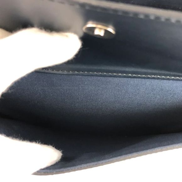 Louis Vuitton Mat Alston Monogram Leather Shoulder Bag Black - Picture 8 of 16